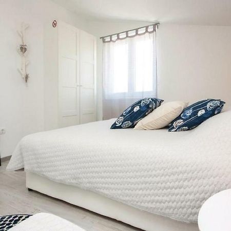 Apartmani Riva ロゴズニッツァ エクステリア 写真