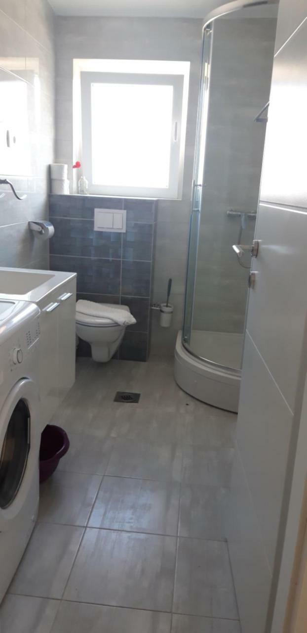 Apartmani Riva ロゴズニッツァ エクステリア 写真