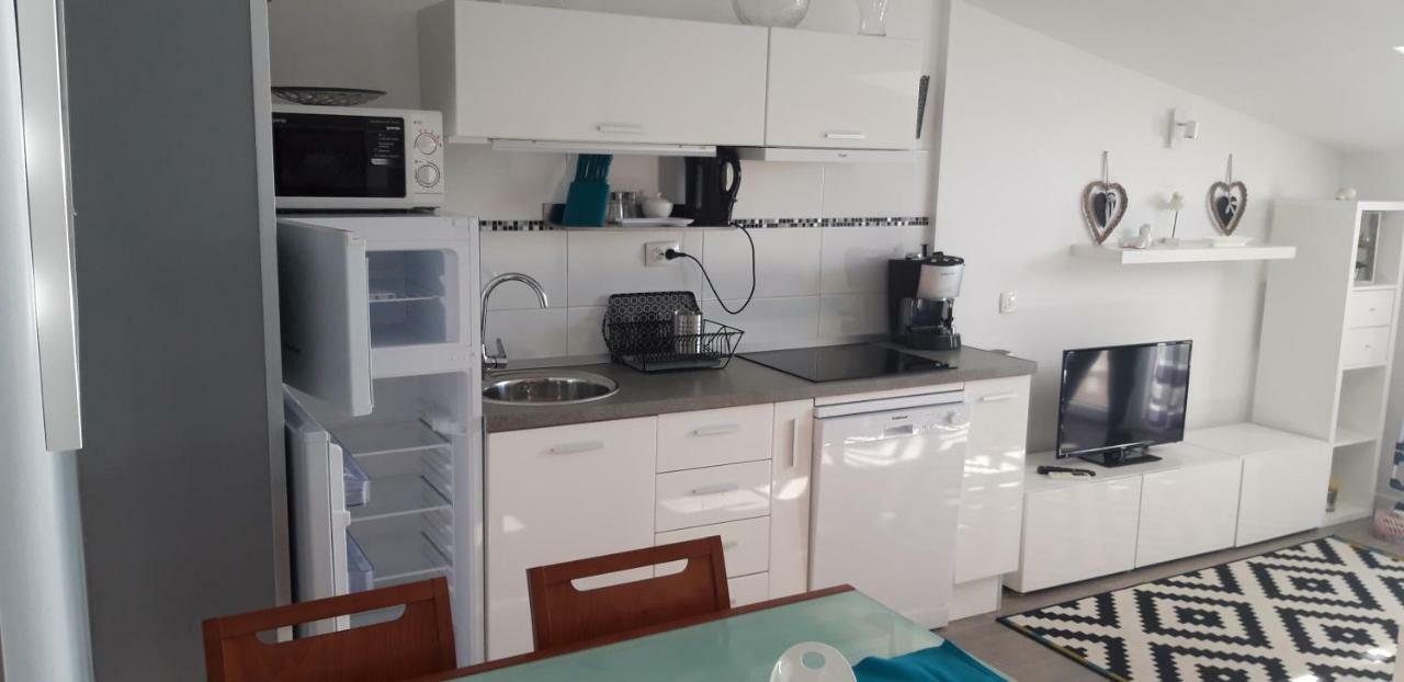 Apartmani Riva ロゴズニッツァ エクステリア 写真