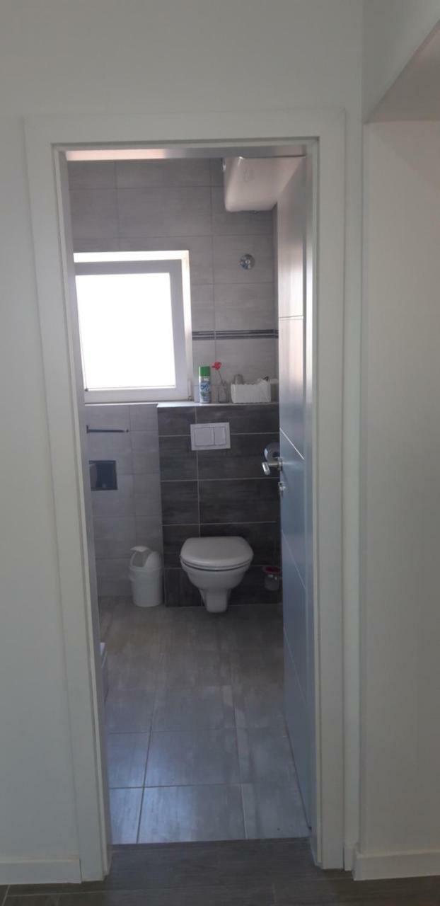 Apartmani Riva ロゴズニッツァ エクステリア 写真